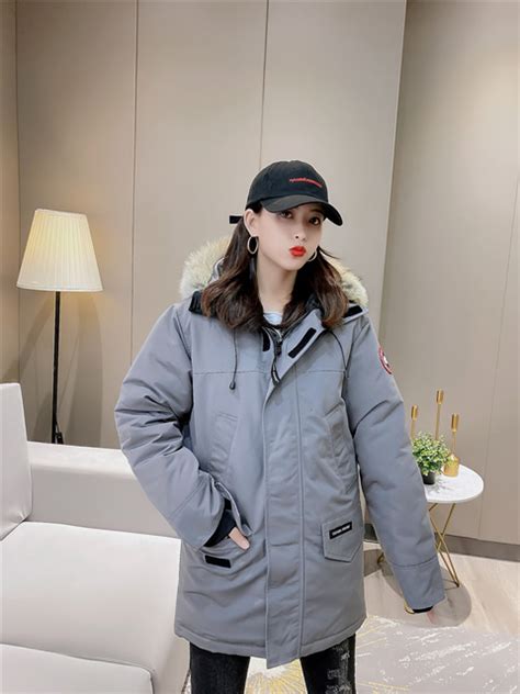 replica clothing canada